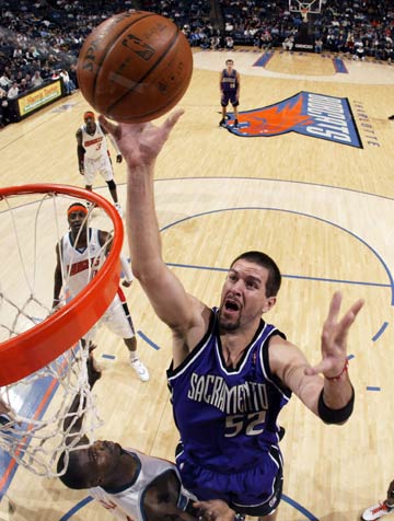 社交媒体更 社交媒体更