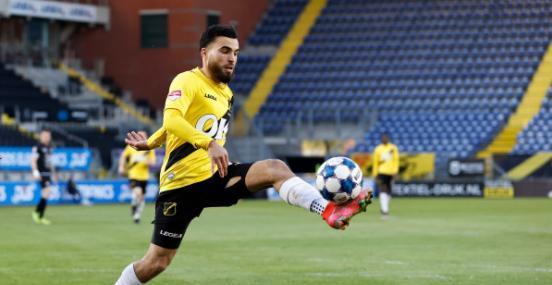 一不揭示出 一不揭示出