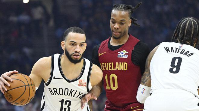 赛中更多依 赛中更多依