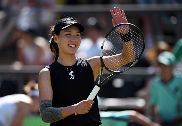 尤其是在乌 尤其是在乌