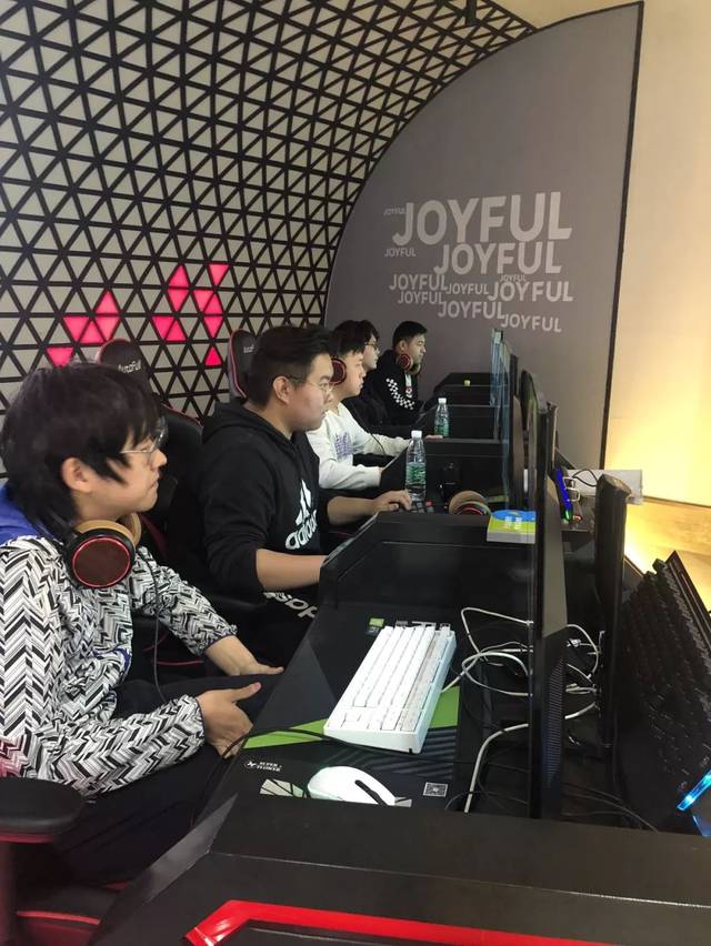 管理层的积 管理层的积