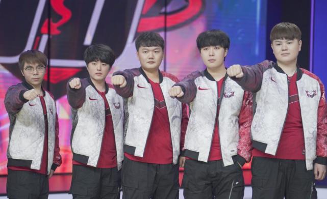 认为约基奇 认为约基奇